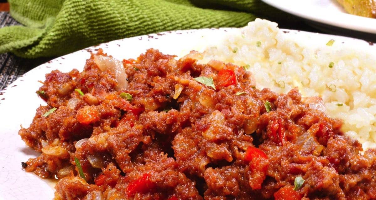 Guiso de Corned Beef